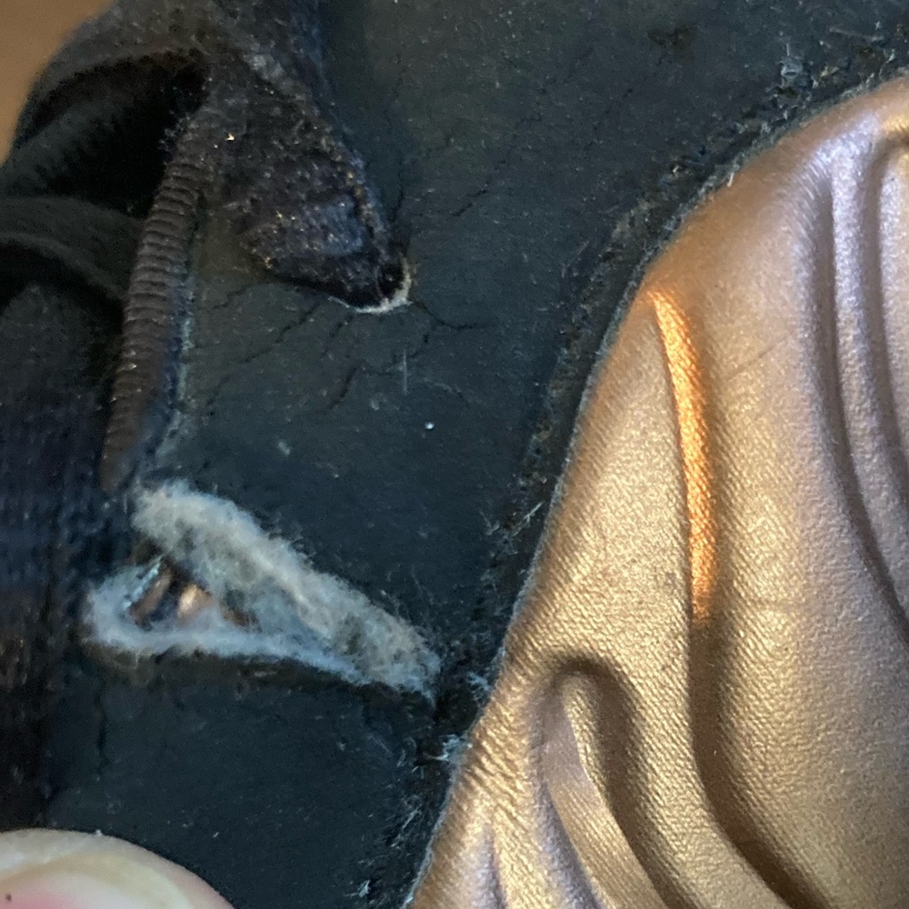 Nike Air Foamposite Ones - Picture 13 of 14
